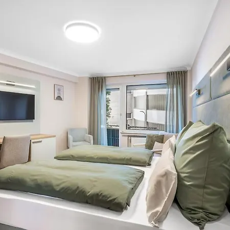Apartment Exklusives Parkside In Der Innenstadt Am Park Bremen