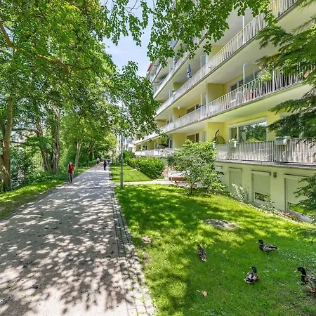 Exklusives Parkside In Der Innenstadt Am Park
