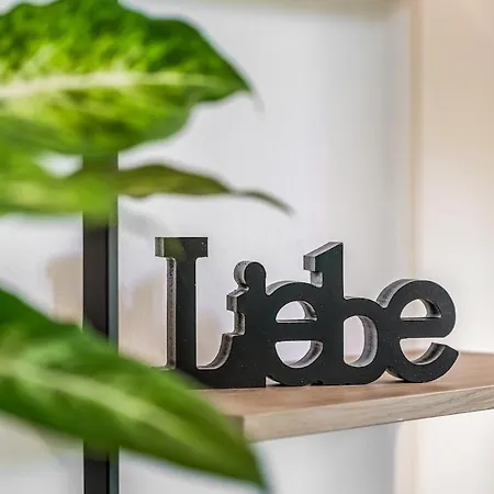 Apartman Exklusives Parkside In Der Innenstadt Am Park